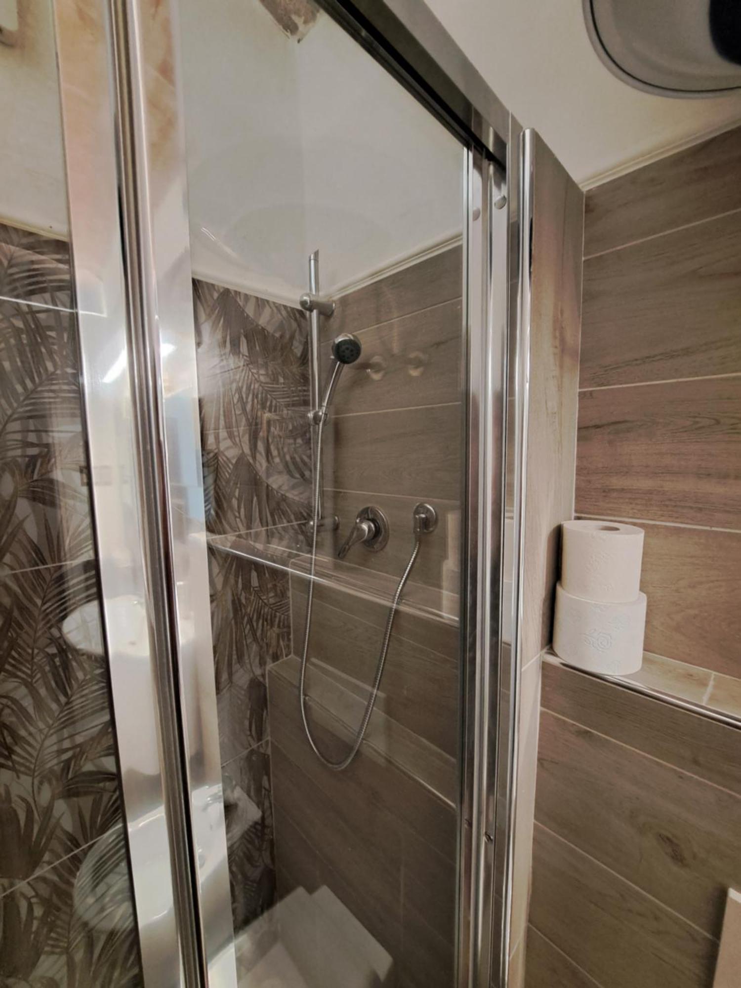 Guest House Vista Bella Apartment & Studio Prata ภายนอก รูปภาพ